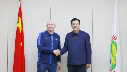 九游体育APP-克瑞斯·范·普维尔德出任中国足协技术总监