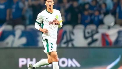 九游体育官方-国安后防线洗牌！现役国脚踢不上比赛，蒙哥马利为何偏爱海米提？